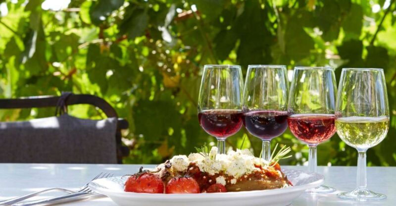 Santorini Small-Group Tour with Wine Tasting & Food Pairing - Discovering Pyrgos: A Venetian-Inspired Village