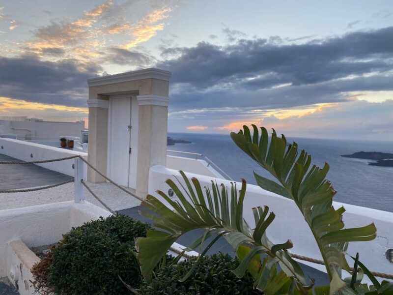 Santorini Summer Private Tour - Beach, Sun, Cocktails - An In-Depth Look at the Santorini Summer Private Tour