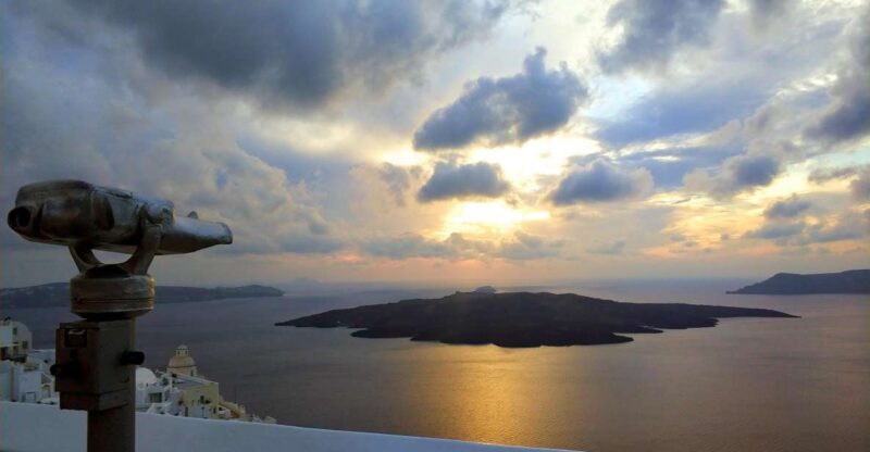 Santorini Sunset Chasing Adventure: Half-Day Private Tour - Why This Tour Works Well