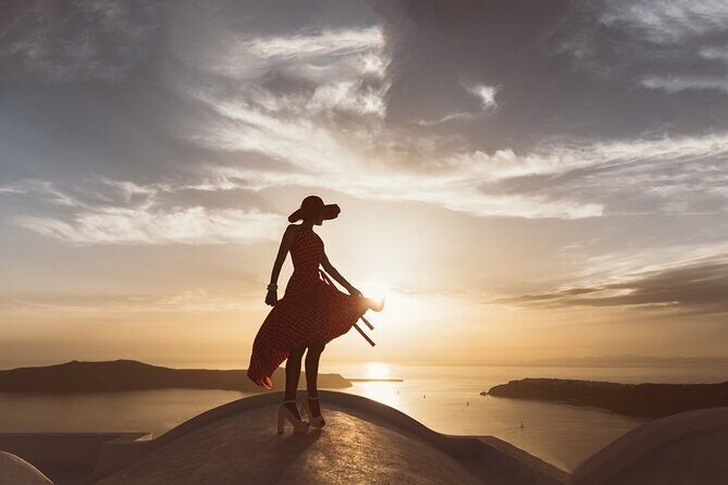 Santorini Sunset Walking Tour inc. tastings and 5 drinks - FAQs