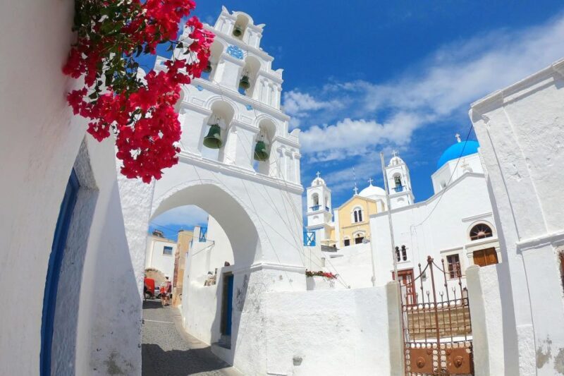 Santorini Tour : Oia, Black Beach, and Pyrgos Half-Day Tour - FAQ