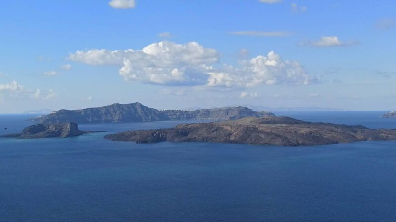 Santorini Unveiled: 4-Hour Discovery - An In-Depth Look at the 4-Hour Tour
