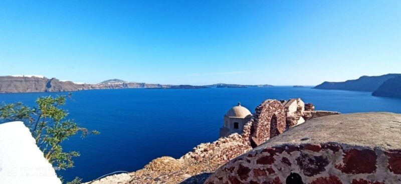 Santorini Unveiled: 4-Hour Discovery - The Sum Up
