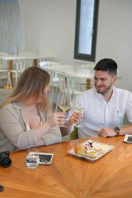 Santorini: Volcanic Wine Tour to 2 or 3 Wineries - FAQ