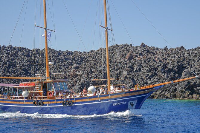 Santorini Volcano Cruise Including Hot Springs and Thirasia - An Honest Look at the Experience