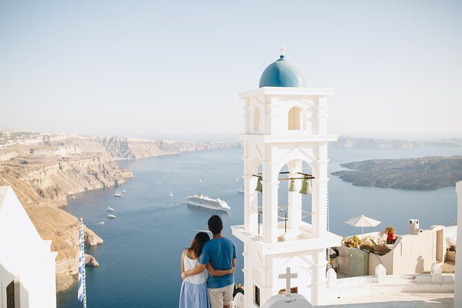 Santorini Walking Tour with a Personal Photographer - Practical Details and Considerations