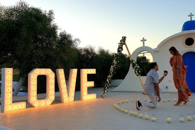 Santorini wedding propose - Who This Experience Is Best Suited For