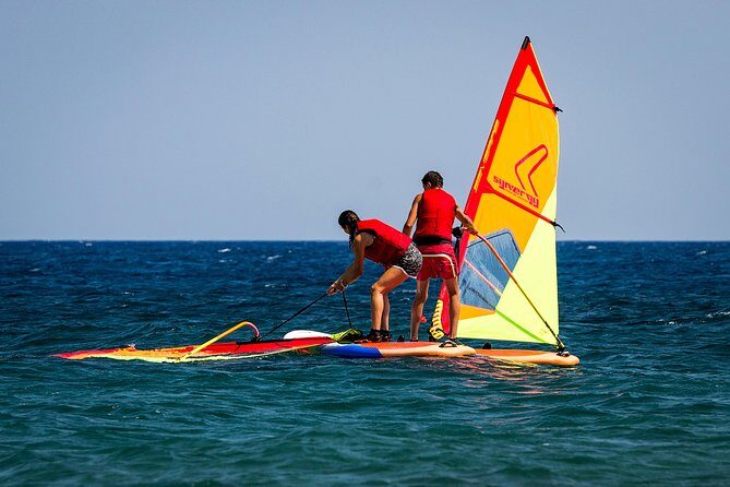 Santorini Windsurfing lessons - FAQs