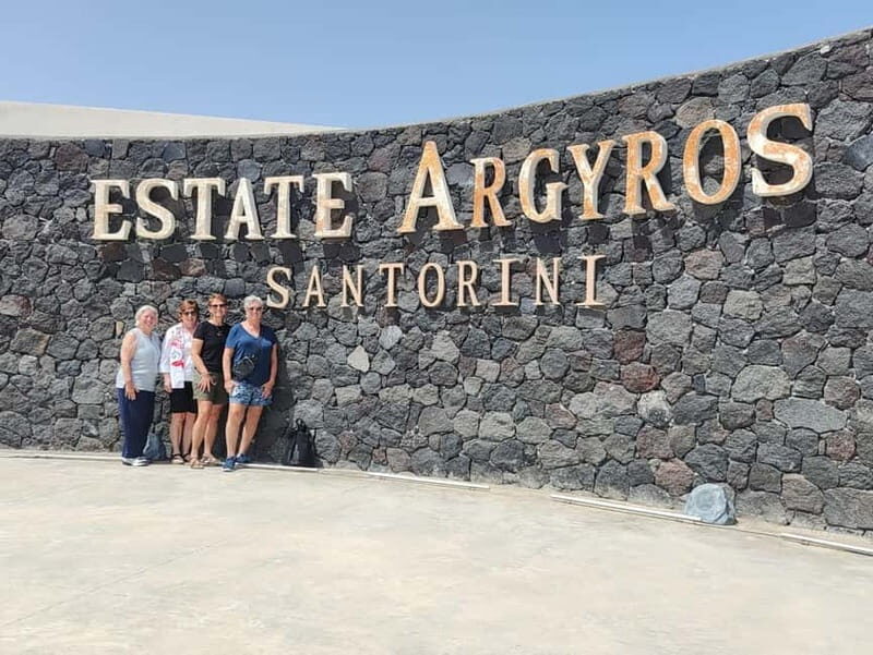 Santorini: Wine Tasting in locals wineries - Key Points