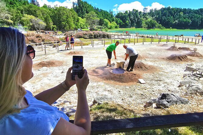 São Miguel, Azores - Private Tour in 8 seats van "Exclusively for You" - The Itinerary: How It Works in Practice