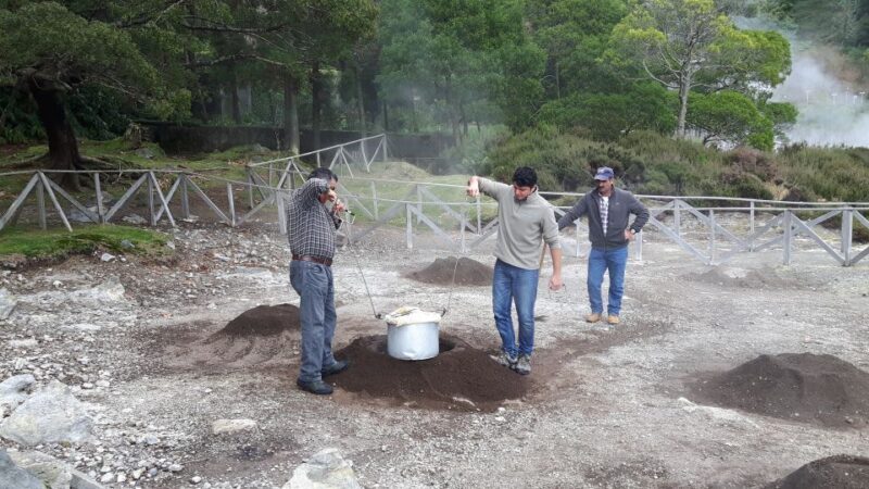 São Miguel East: Full-Day Van Tour with Lunch - FAQ