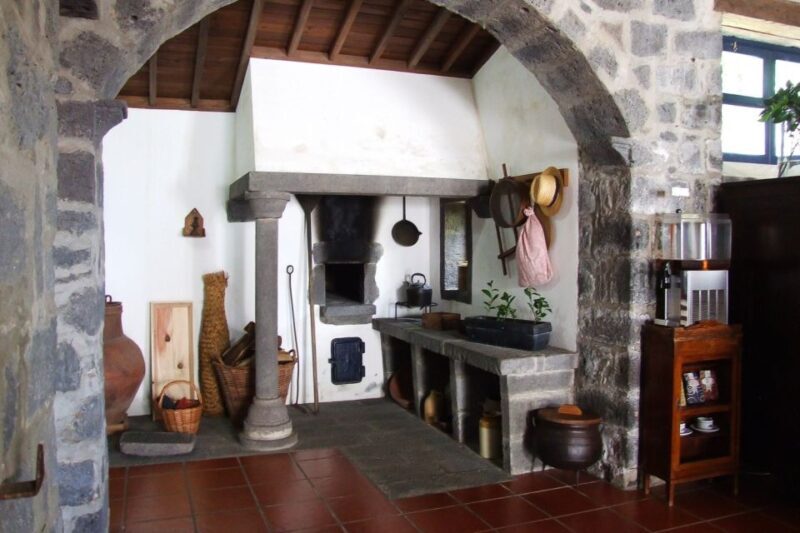 São Miguel: Full-Day 4WD Jeep Tour to Furnas with Lunch - Exploring São Miguel by 4WD