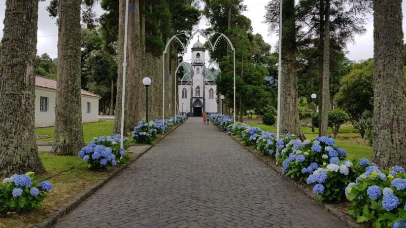 São Miguel Island: Full-Day Sete Cidades Tour - The Practical Aspects