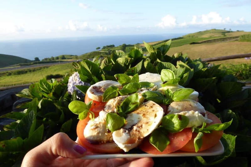 São Miguel: Salto do Prego Hike, Waterfalls & Picnic - FAQs