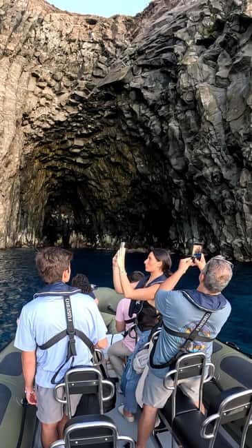 São Miguel: Sunset Boat Tour  Golden Light, Cliffs & Caves - The Experience in Detail