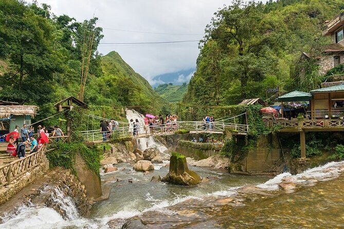 Sapa 2 Days 1 Night Tour Included Transfer and Hotel Overnight - Key Points