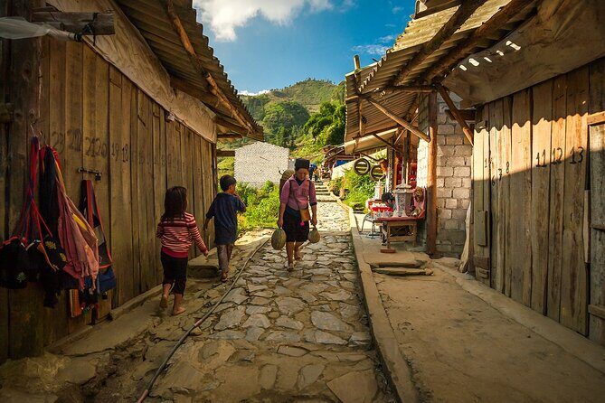 Sapa 2 Days Trek from Hanoi by Shared Bus & Private Tour in Sapa - Final Verdict: Who Will Love This Tour?