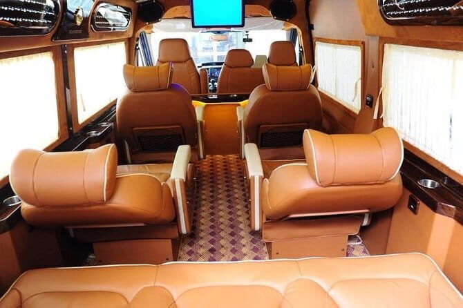 Sapa transfer by luxury limousine to Noi Bai airport with 8 VIP seats from Sapa - Key Points