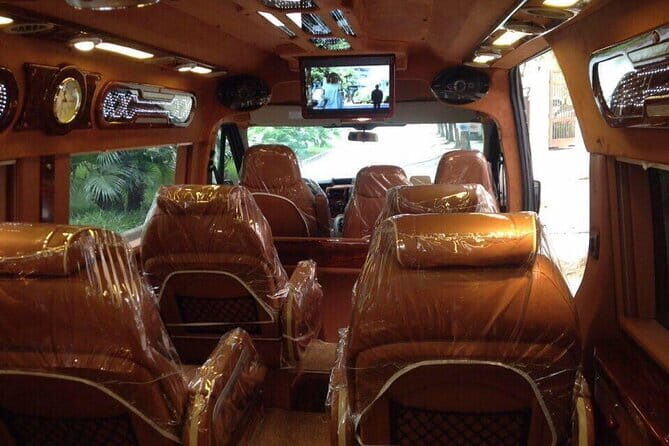 Sapa transfer by luxury limousine to Noi Bai airport with 8 VIP seats from Sapa - In-Depth Review