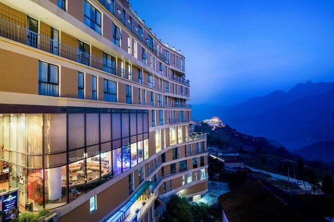 Sapa Trek 2days/1night - HOTEL 4 STAR - From Hanoi by Expressway - Day Two: Trekking and Cultural Immersion