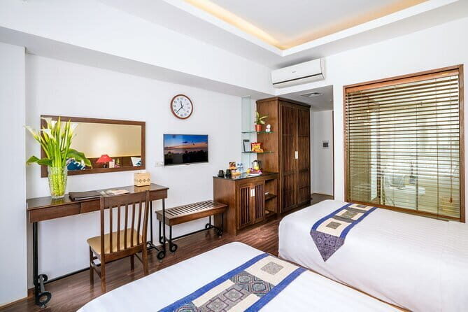 Sapa Trek 2days/1night - HOTEL 4 STAR - From Hanoi by Expressway - Practical Details and Value