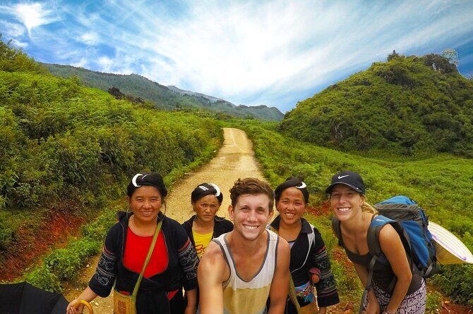 Sapa trekking tour 2 days 1 night by bus from Ha Noi - The Journey Begins: From Hanoi to Sapa