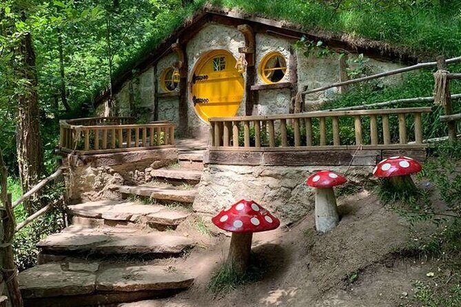 Sapanca Lake Tour with Lunch From Istanbul - Lunch by the Waterfall