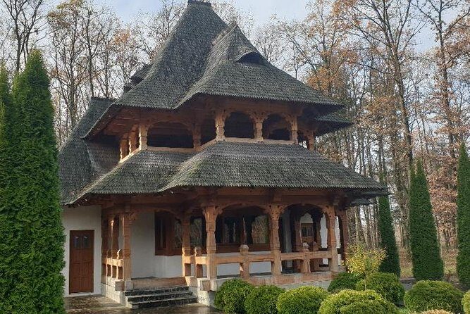 Sapanta & Merry Cemetery walking tour - Exploring Romania’s Unique Sapanta & Merry Cemetery Walking Tour