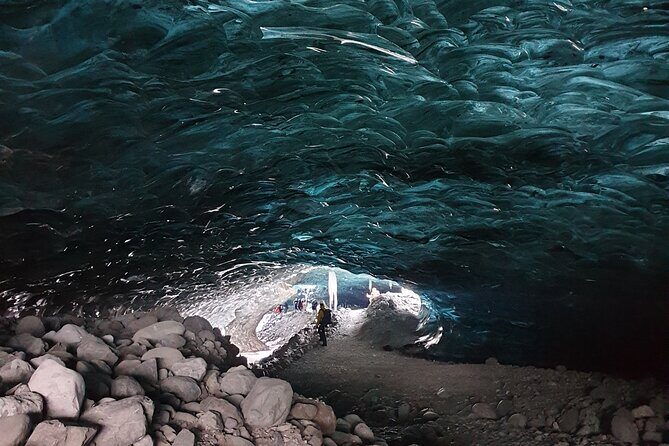 Sapphire Ice Cave Tour from Jökulsárlón - Extra Small Group - FAQ