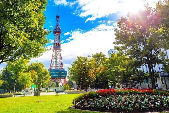 Sapporo Guided Walking Lunch Tour in Nijo Market and Sosei East - Whats Included and Whats Not