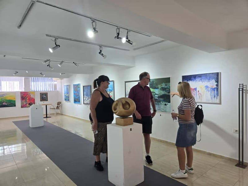 Saranda: 2.5-hour walking tour around the city - Value for Money