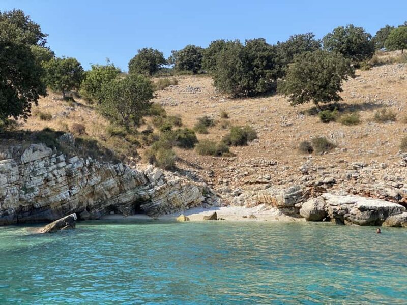 Saranda: Boat Trip to 6 Stops + Free Drink & Free Umbrellas - Who Would Love This Tour?