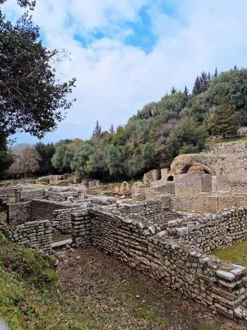 Saranda, Butrint Ksamil and Lekuresi Castle Private Day Trip - FAQ