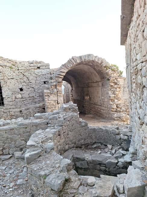 Saranda: Communism, Panoramic Views, Monastery & Mosque Tour - Key Points