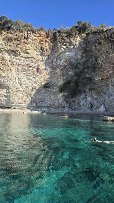 Saranda:Kroreza Bay with snorkelling,&umbrellas - Exploring Albania’s Coastline on a Boat Tour from Saranda