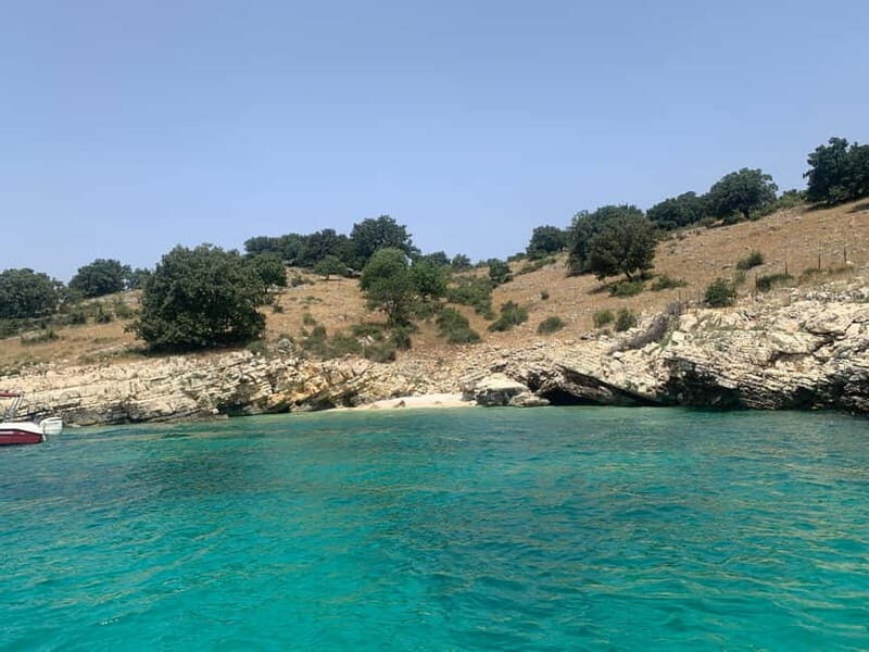 Saranda:Kroreza Bay with snorkelling,&umbrellas - FAQ