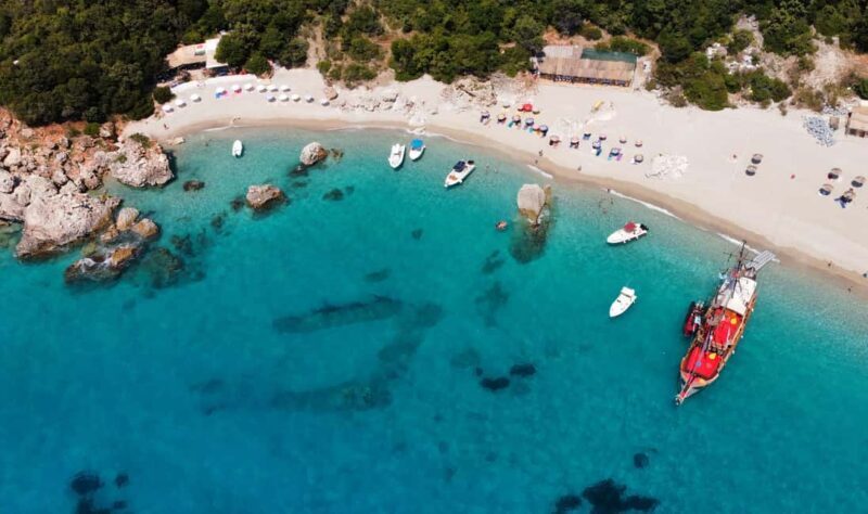 Sarandë: Boat Tour to Kroreza with Snorkel and free Umbrella - Kakome Bay: Serene and Scenic
