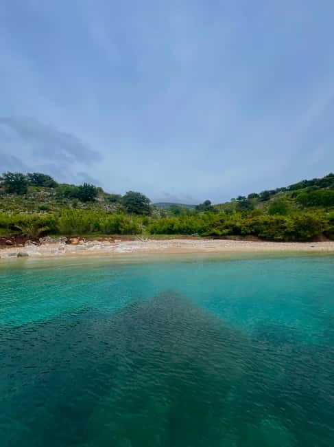 Sarandë Boat Tour with Free Beach Umbrella Access - Final Thoughts