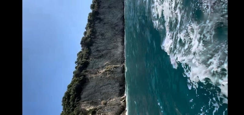 Sarandë: Private boat tour to Kroreza Bay & free sunbeds - Practical Tips for a Smooth Day