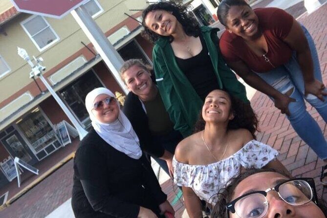 Sarasota Scavenger Hunt by Zombie Scavengers - Key Points