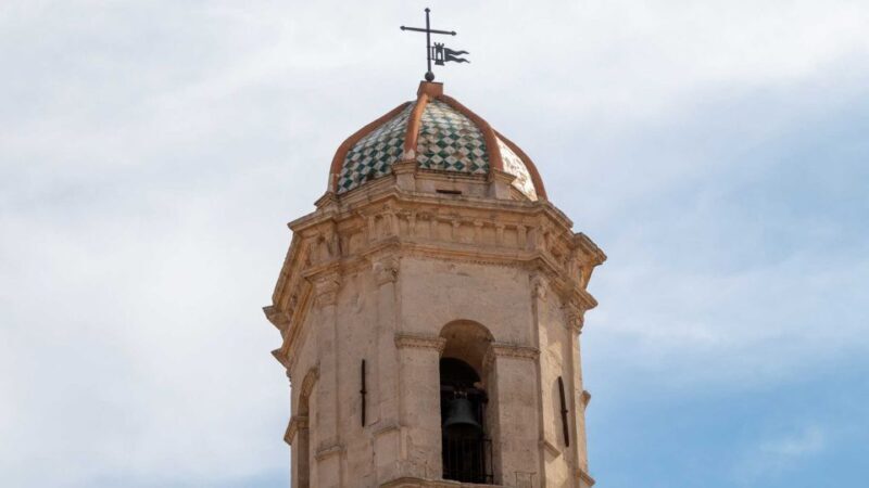 Sassari: Historic City Center Guided Walking Tour - Authenticity and Off-the-Beaten-Path Finds