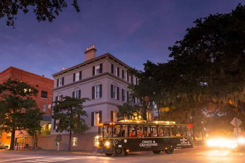 Savannah: Ghost Town Trolley Tour - Key Points