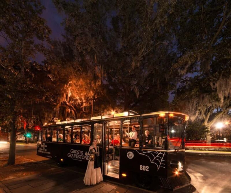 Savannah: Ghost Town Trolley Tour - An In-Depth Look at the Savannah Ghost Town Trolley Tour