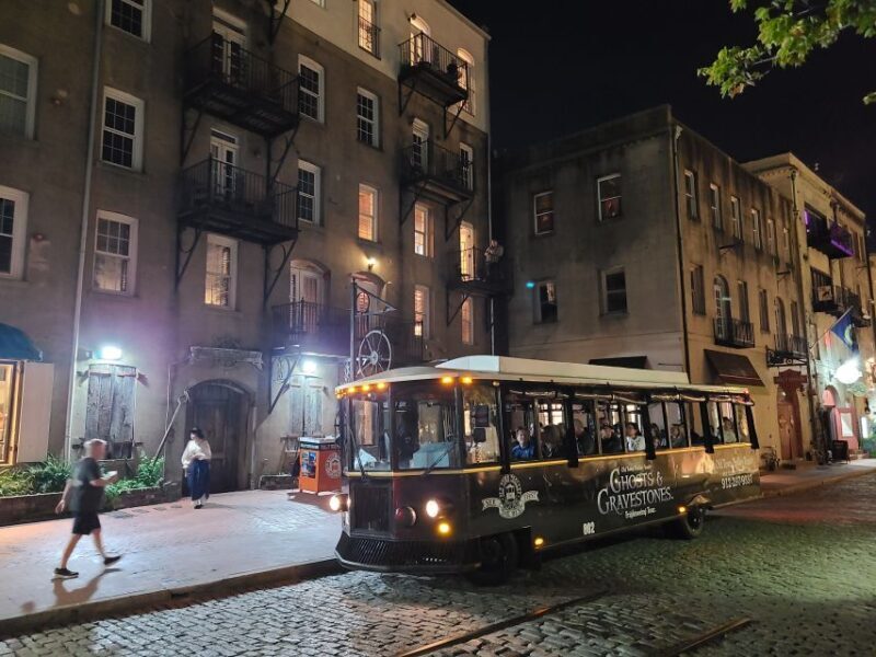 Savannah: Ghosts and Gravestones Tour with Low House Entry - The Sum Up