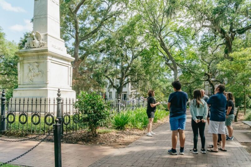 Savannah: Ghosts, Asylums, Voodoo, and Horror Walking Tour - A Deep Dive into the Haunted Tour Experience