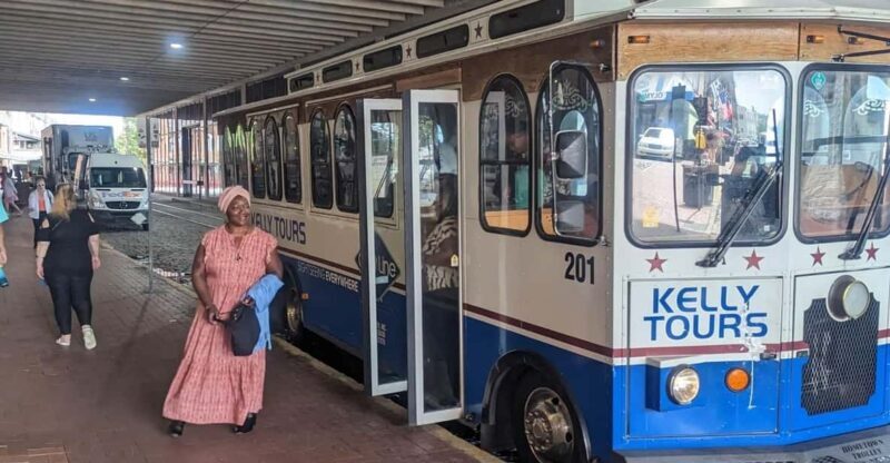 Savannah: Gullah Geechee Tour and Lunch - Key Points