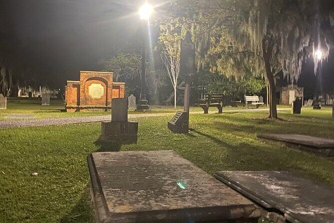 Savannah Haunted Pub Crawl Walking Tour - The Sum Up