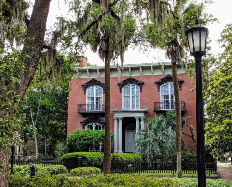 Savannah: Historic Districts & Bonaventure Private Tour - What’s Included and What’s Not