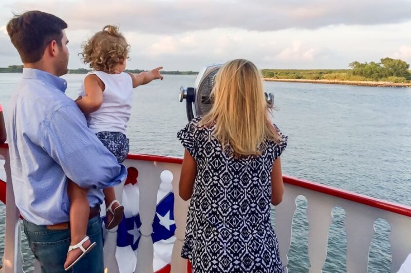 Savannah: Riverboat Sunset Cruise - An In-Depth Look at the Savannah Riverboat Sunset Cruise