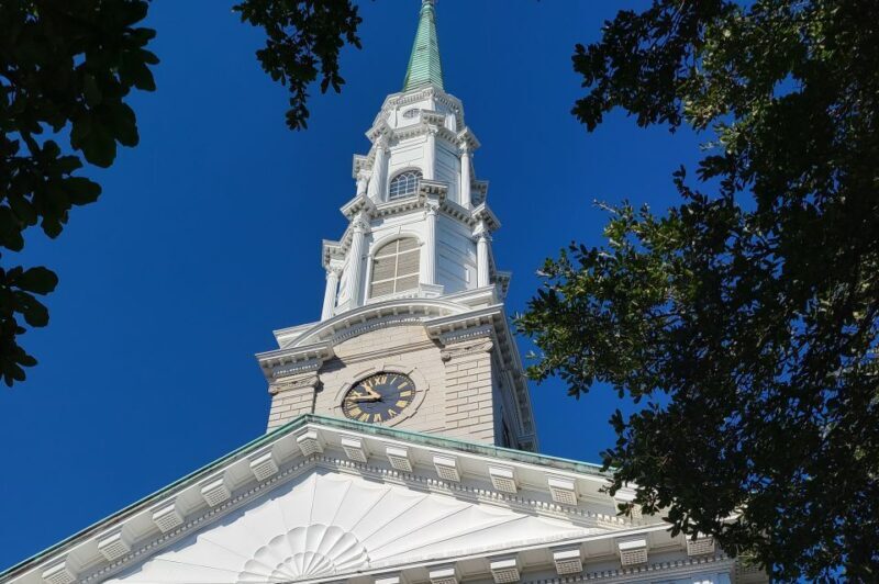 Savannah: "Savannah for Morons" Comedy Trolley Tour - Key Points